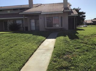43942 18th St E APT 1, Lancaster, CA 93535