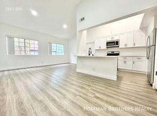 621 N Bronson Ave #201, Los Angeles, CA 90004