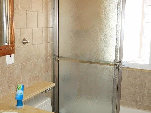 4th image of 2241 E 71st St #2