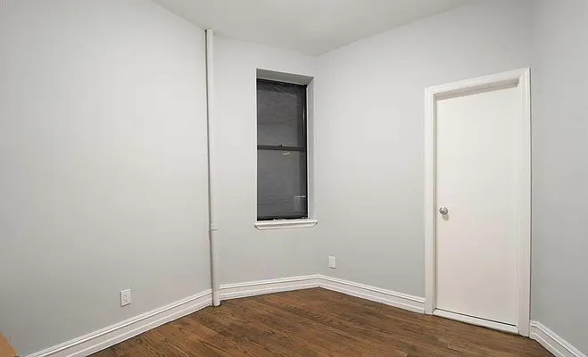 Rented by Compass | media 12