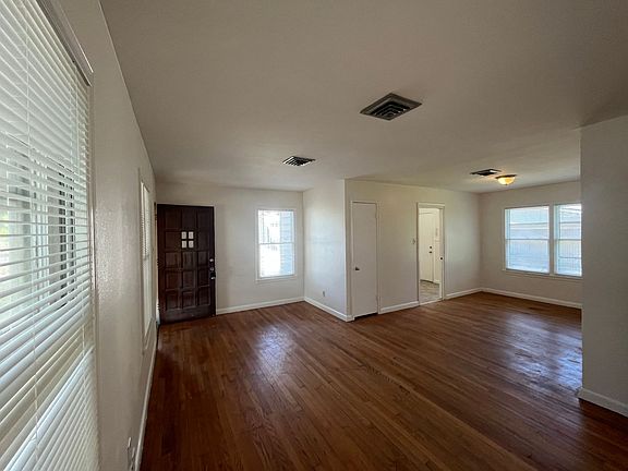 5th image of 4018 Herndon St