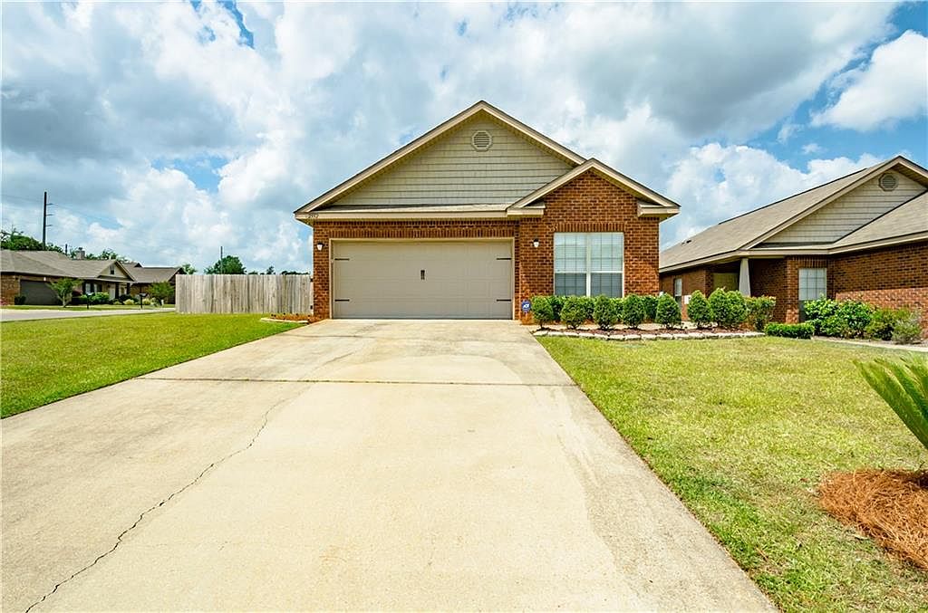 2552 Bentridge Dr W, Mobile, AL 36695 Zillow