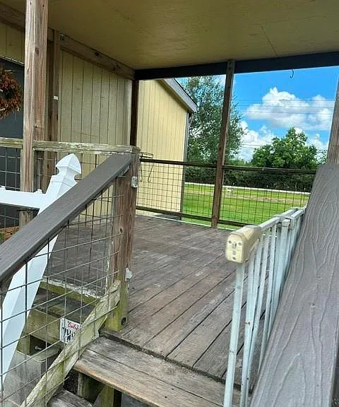 4828 County Road 392 — Photo 7