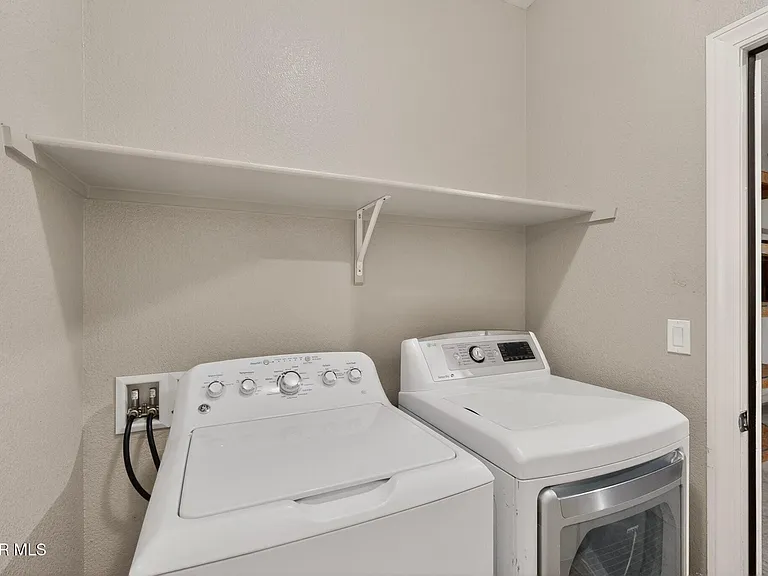 4921 Adrian Campos St — Photo 39