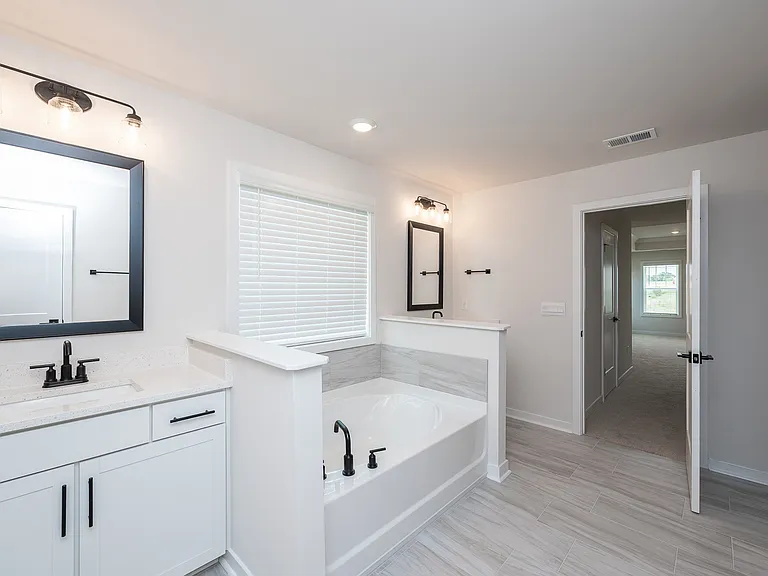 1000 Gresham Pl — Photo 6