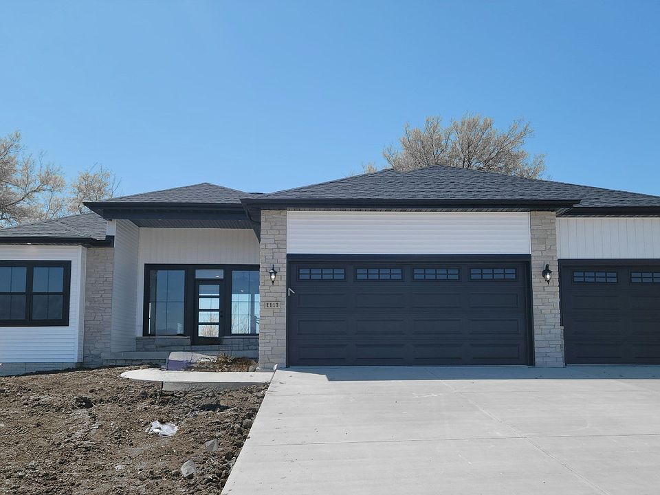 2nd image of 1113 Bell Grove Ln