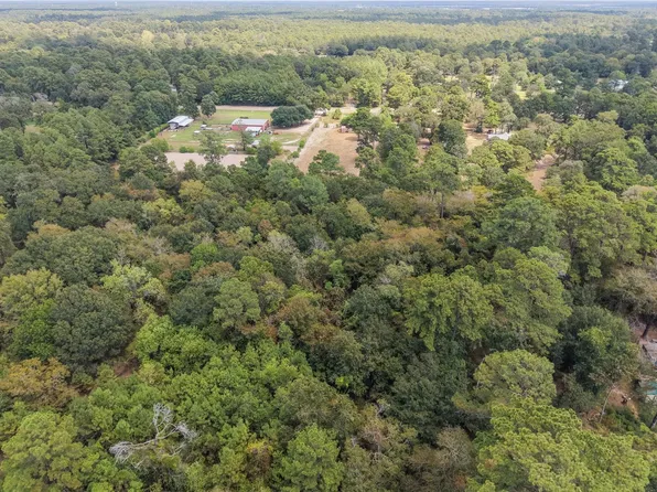 Pinyon Rd, Waller, TX 77484