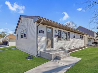 3188 Greenfield Rd, Berkley, MI 48072