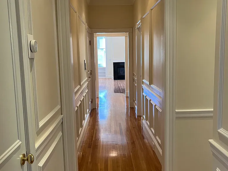 22 Beacon St #2 — Photo 7
