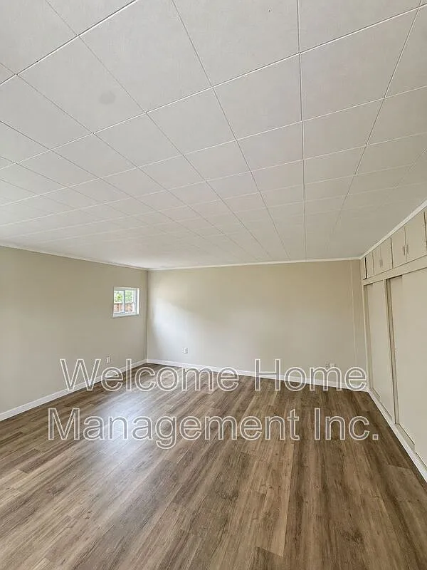 1 bed, 1.0 bath, 900 sqft, $2,400 — Photo 3