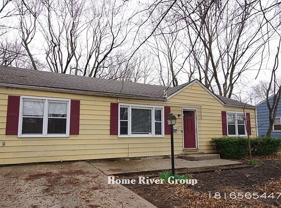 3rd image of 10605 Eastern Ave