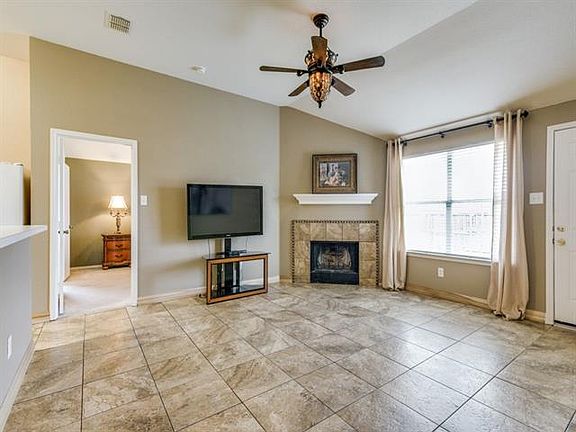 5th image of 3720 Hermalinda Dr