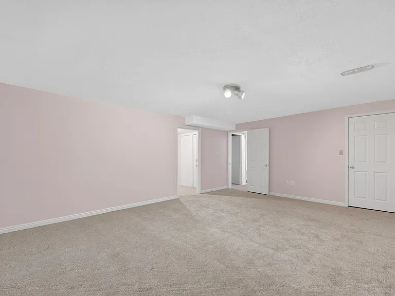 1788 E Tramway Dr — Photo 14