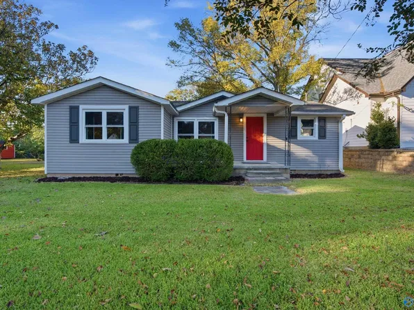 1111 Stevens Ave NE, Huntsville, AL 35801