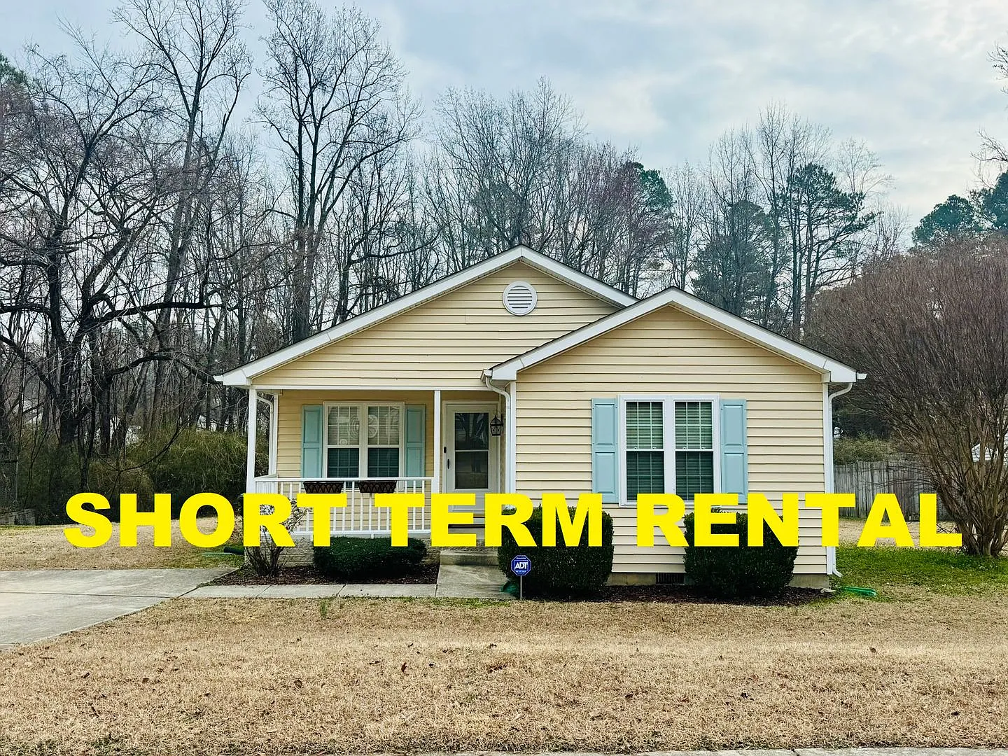 Short term lease available! — Photo 1