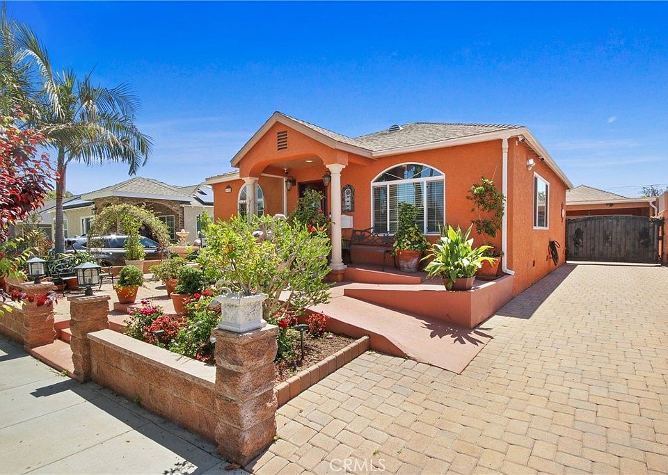 1st image of 3950 E De Ora Way