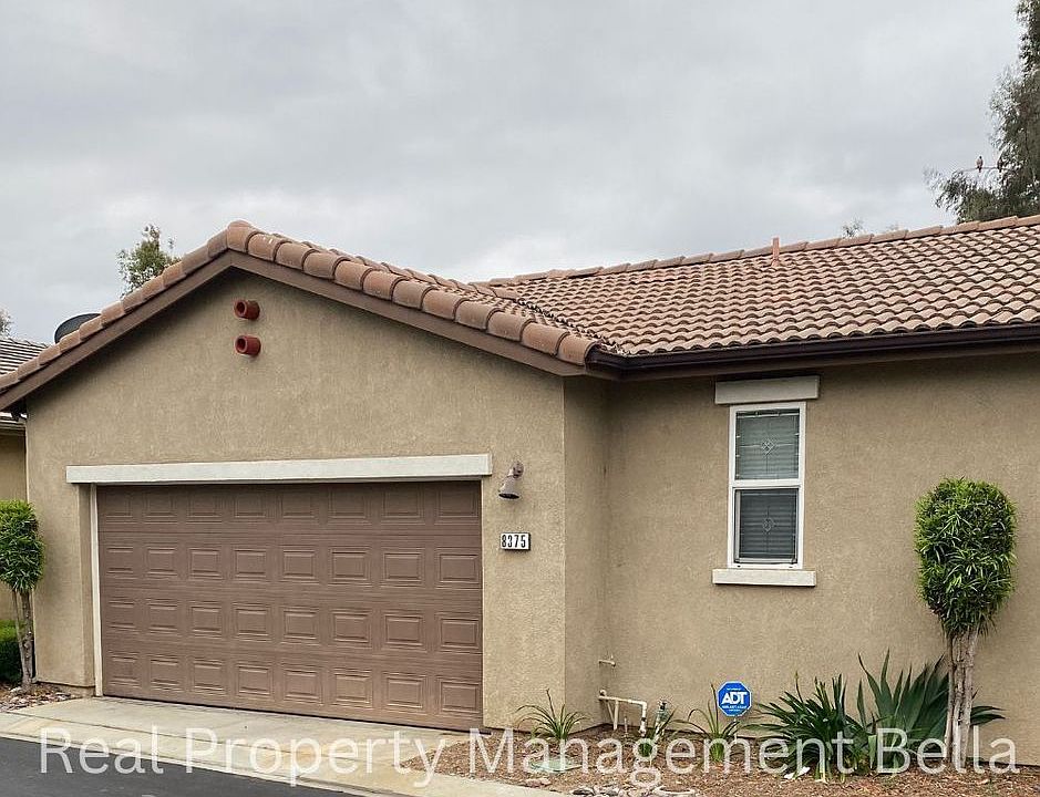 1st image of 8375 Carnoustie Ave