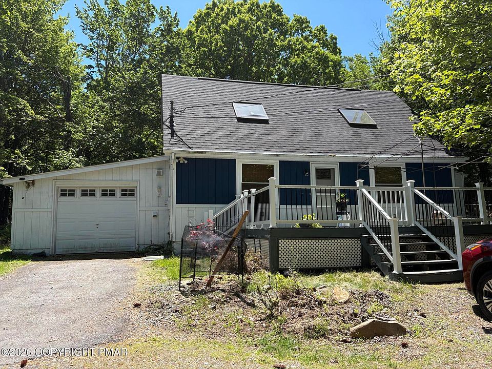 1st image of 932 Cricket Ln