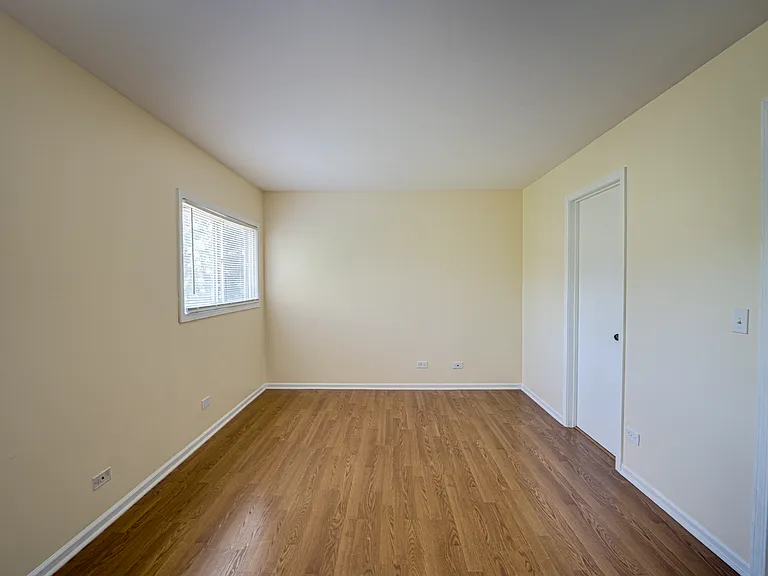 1130 Brockton Ct — Photo 15