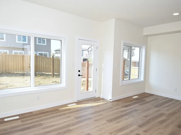 2131 5th Ave SW — Photo 35