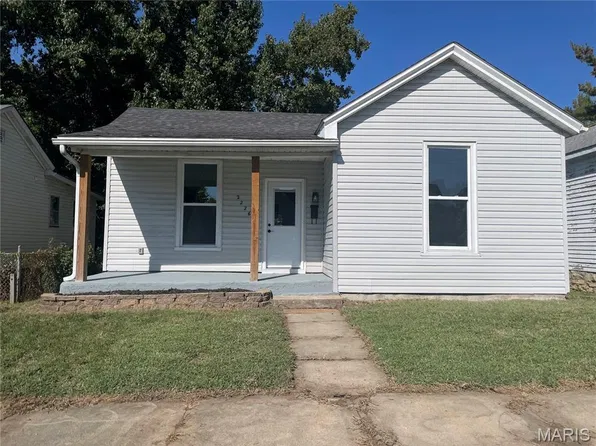 2226 Chestnut St, Hannibal, MO 63401