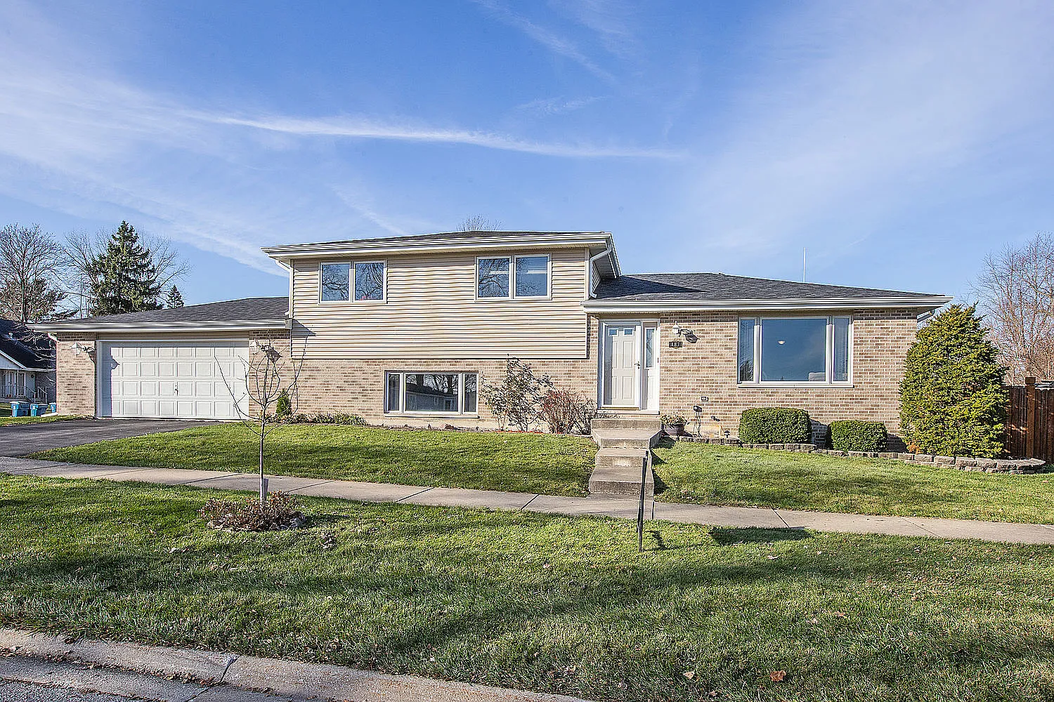 187 Knollwood Dr photo 1