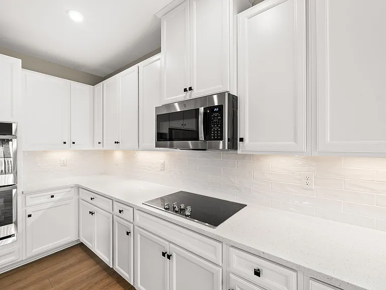 1000 Mountain View Dr — Photo 7