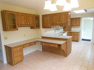 5th image of 1666 Hilda Dr