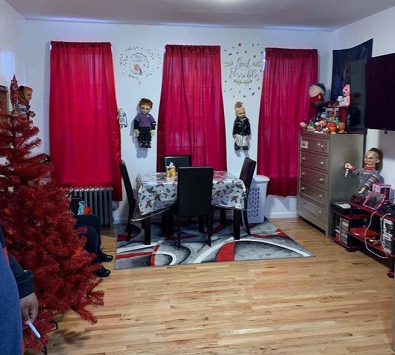 2nd image of 130 E 96th St #2