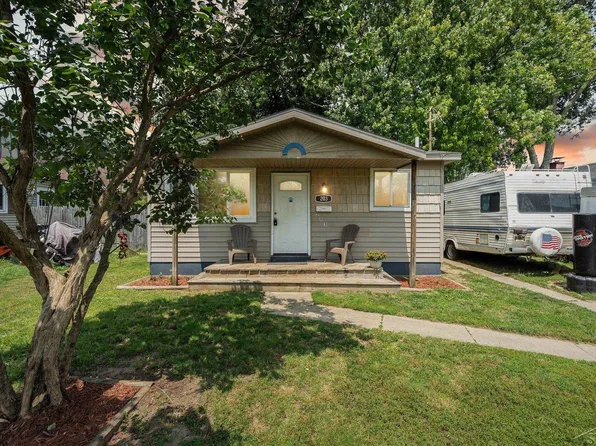 203 E Fauble St, Durand, MI 48429