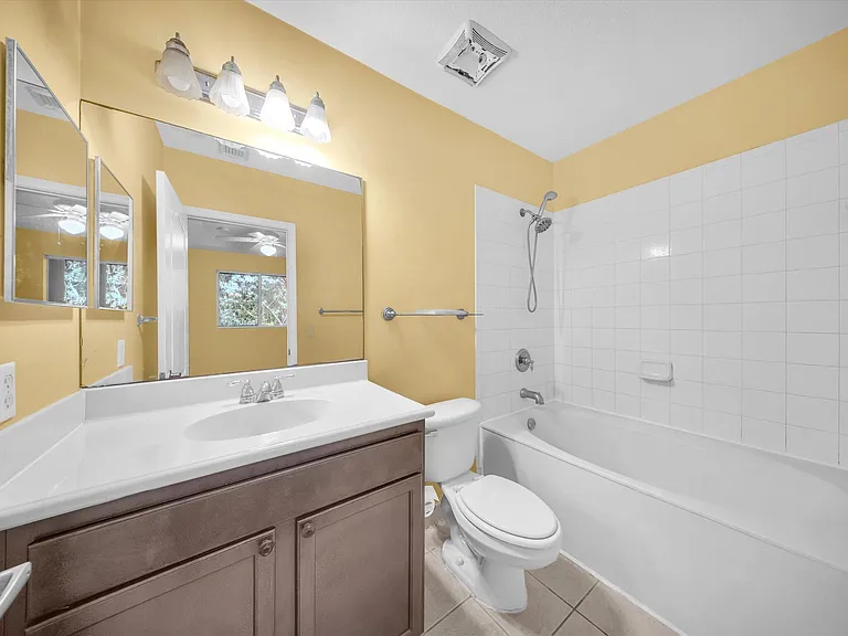 21223 NW 14th Pl #324 — Photo 16
