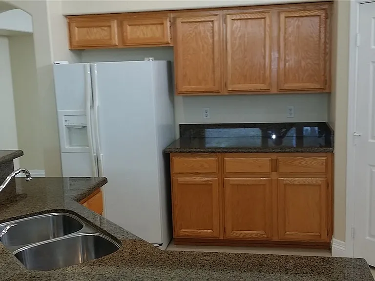 1125 Coral Rainbow Ave #1125 — Photo 6