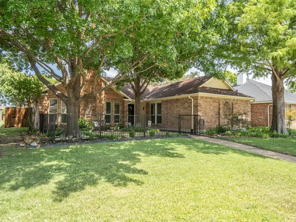 1927 Lavaca Trl, Carrollton, TX 75010