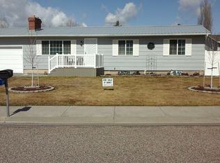 209 Hummingbird Ln, Shelley, ID 83274