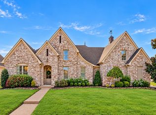 10316 Carnegie Club Dr, Collierville, TN 38017
