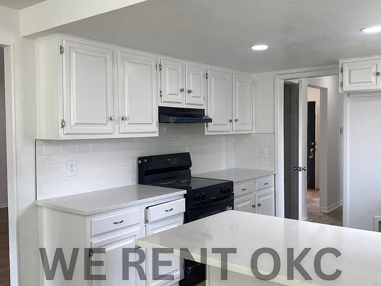 3613 Wynn Cir — Photo 16