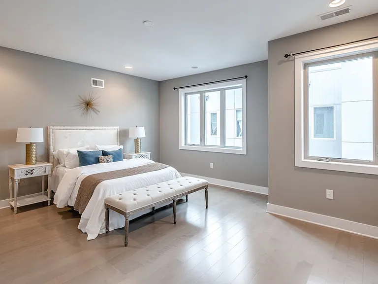832 N 3rd St #6 — Photo 4