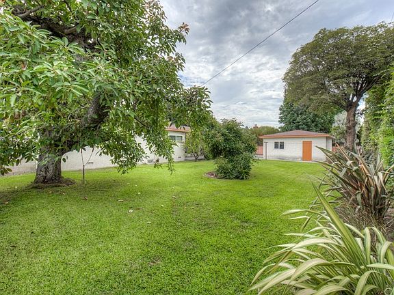 3rd image of 8034 Duesler Ln