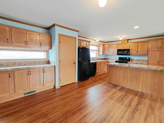 5th image of 105 20th St NW #430