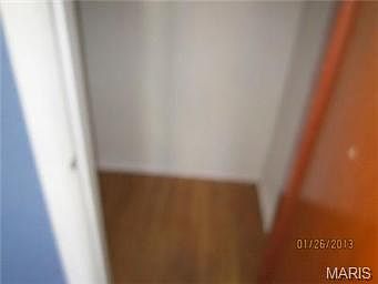 4th image of 6222 Bradley Ave