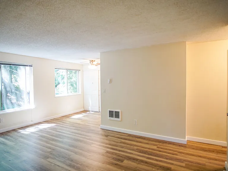 3934 SW Multnomah Blvd — Photo 4