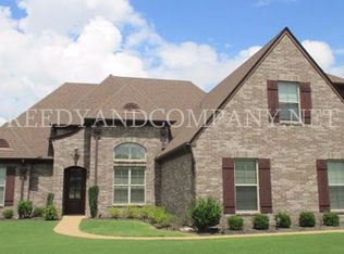 164 Upper Fields Ln, Collierville, TN 38017