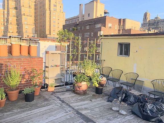 5th image of 46 W 85th St #A4