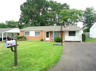 2813 Sugar Tree Ln, Maryland Heights, MO