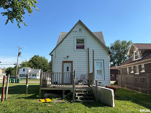 3rd image of 547 E South St