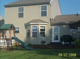 7346 Oliver Winchester Dr, Canal Winchester, OH 43110