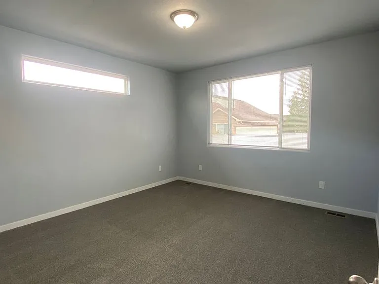 7557 McClellan Rd — Photo 6