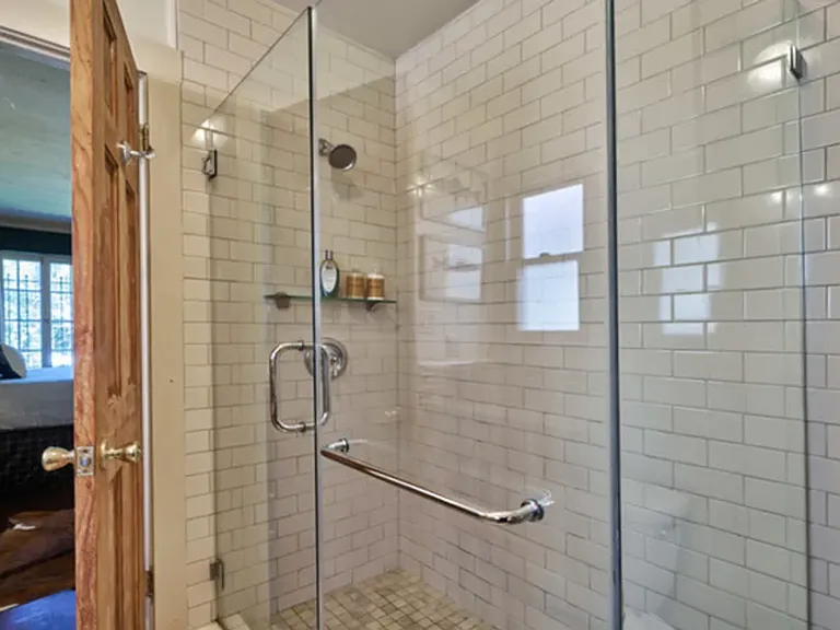 729 N Spaulding Ave — Photo 7