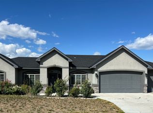11227 Quiver Ln, Pasco, WA 99301
