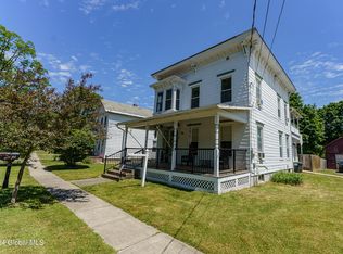 76 Pleasant Ave, Schaghticoke, NY 12154